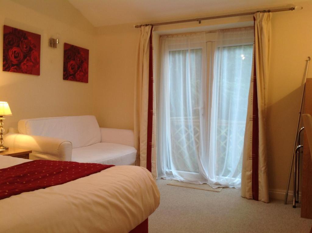 Bed and Breakfast Avonpark House Стретфорд-на-Ейвоні Номер фото
